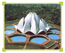 Lotus Temple, Delhi Tours